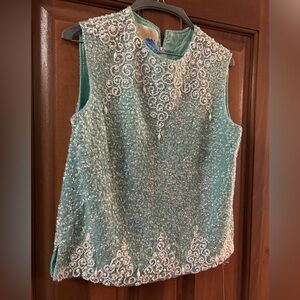 Elegant Vintage Beaded Sleeveless Teal Blouse with White Beading.